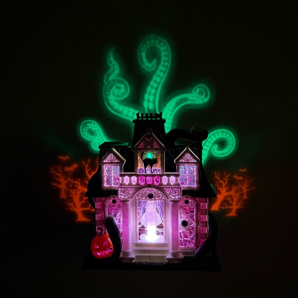 BBW Chateau Wallflower Projector Halloween Haunted House Fragrance Diffuser NEW